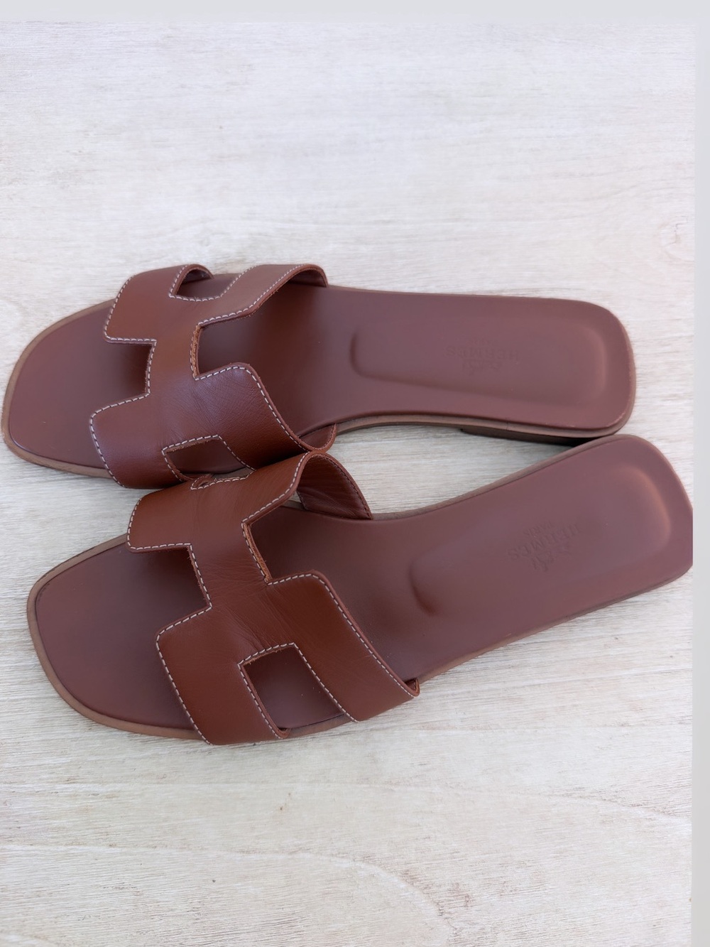 Hermès Oran sandals